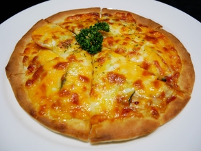 瑪格麗特雙倍起司pizza